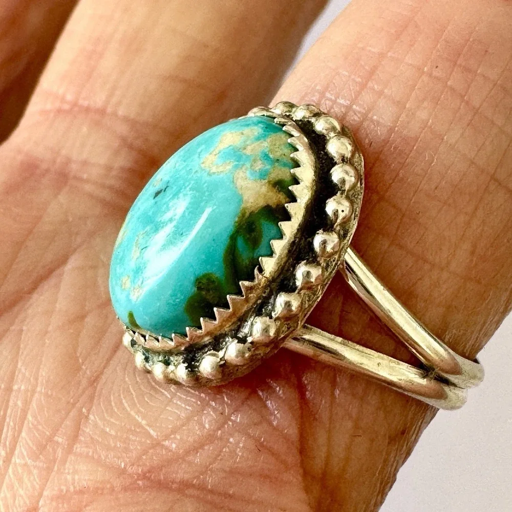 Navajo Turquoise Ring Sz 8 Sonoran Gold Signed Begay Dainty Sterling Native Amer